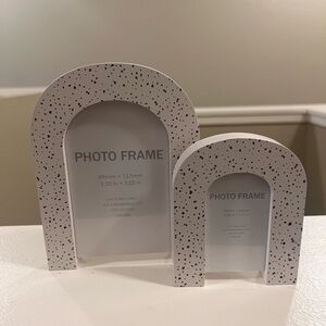 Speckled White Photo Frame Set